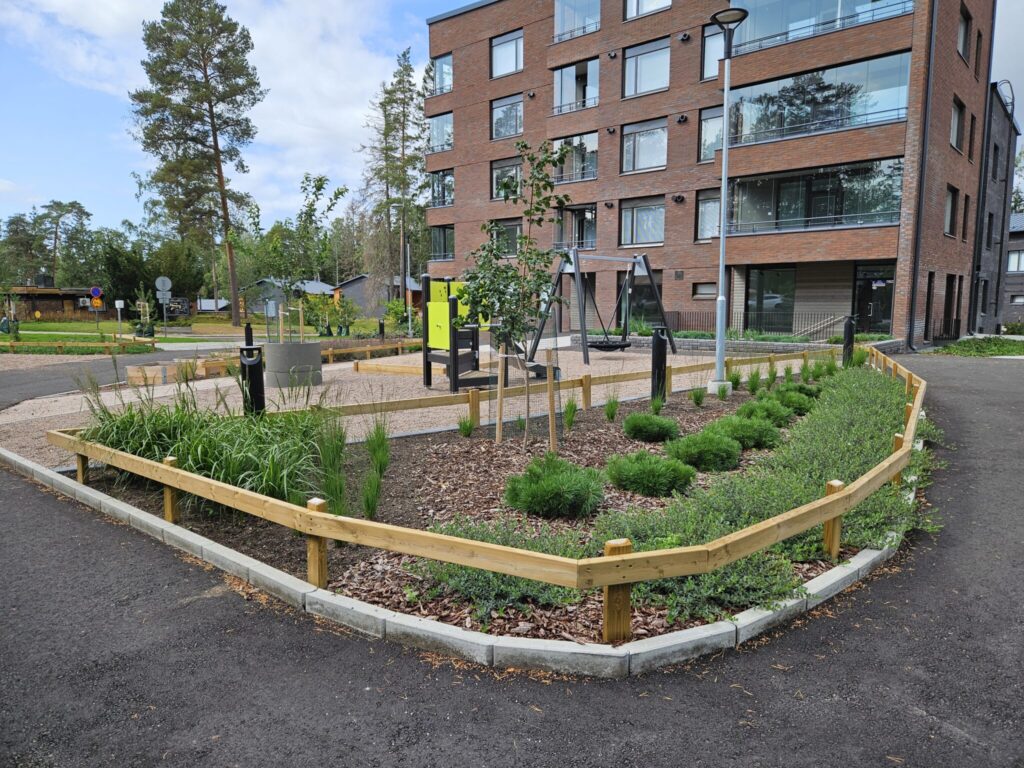 korttelipihan suunnittelu