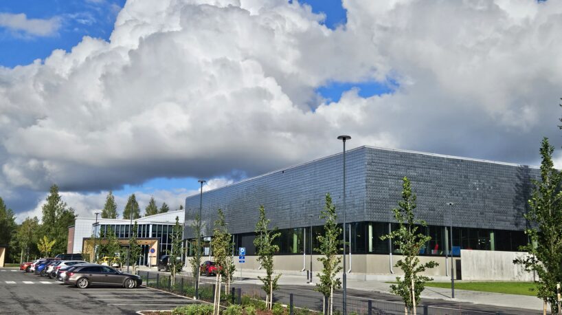 Linnanmaan uimahalli