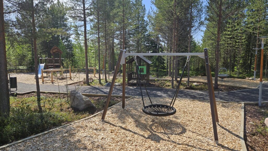 Liesharjun leikkipaikka